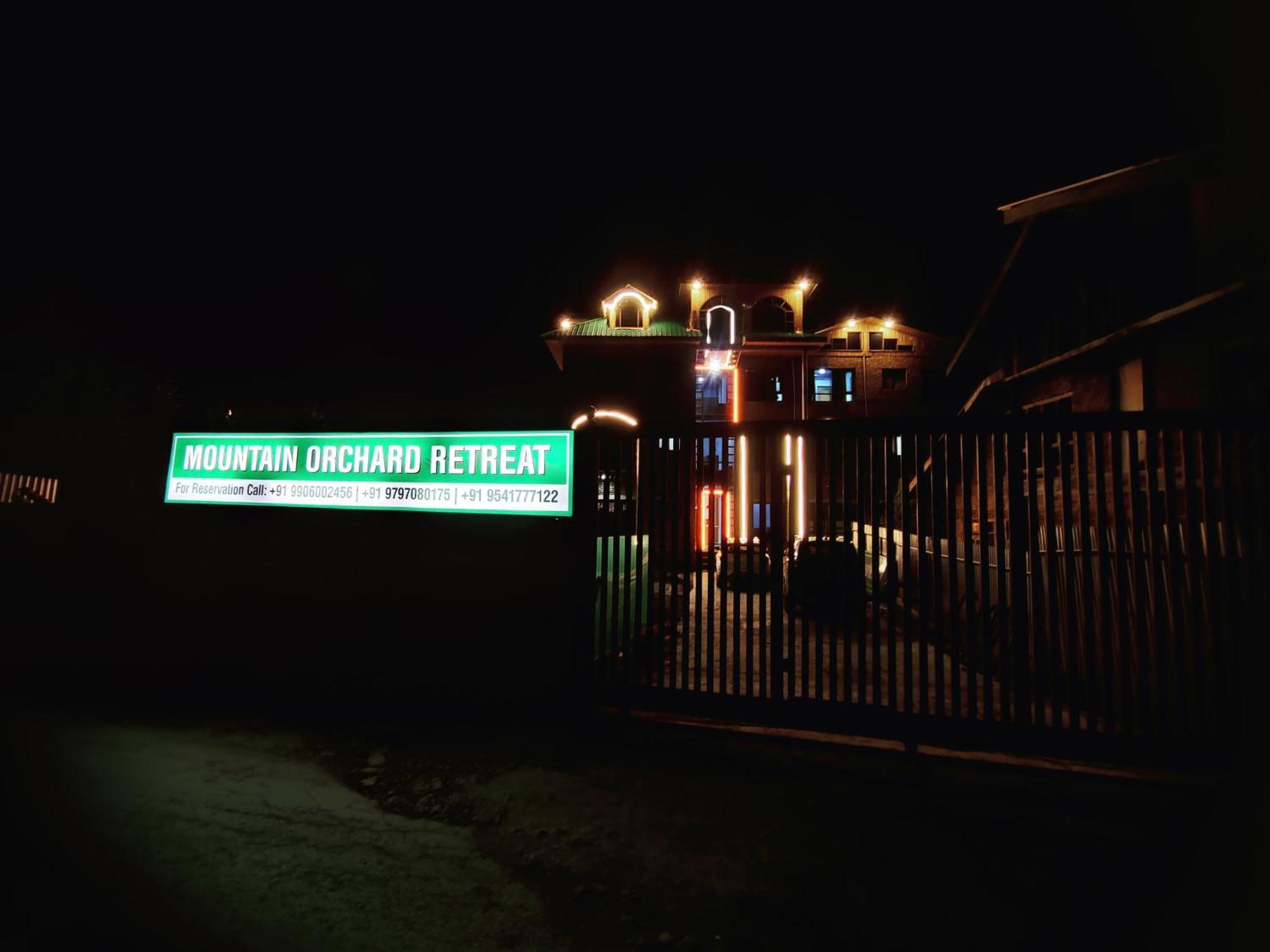 Mountain Orchard Retreat Pahalgam Hotel Exterior photo